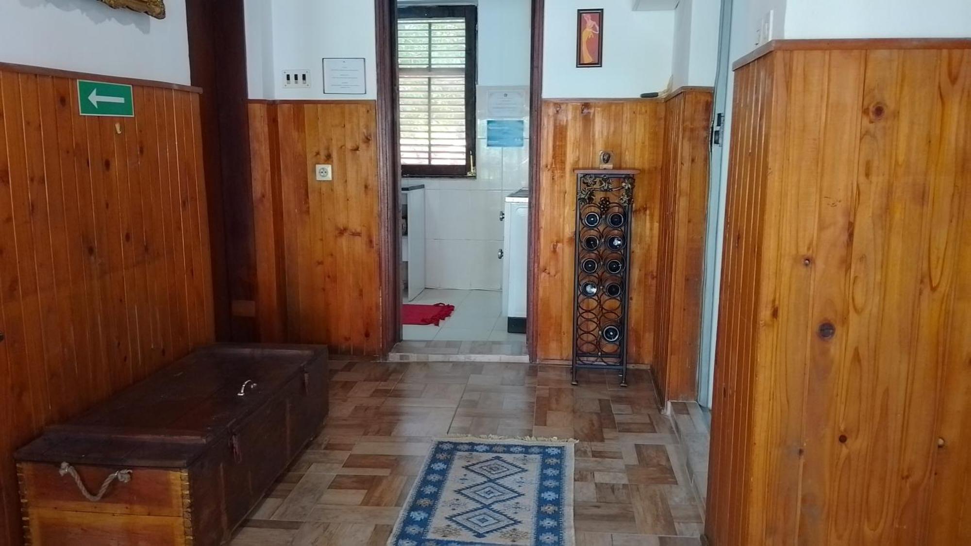 شقة Przic House نيجوتين المظهر الخارجي الصورة
